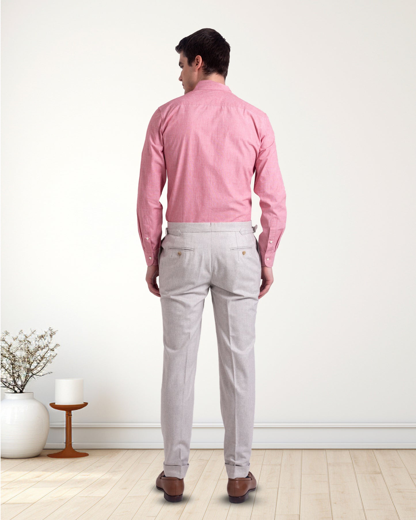 Sommerliches rotes End-on-End-Shirt