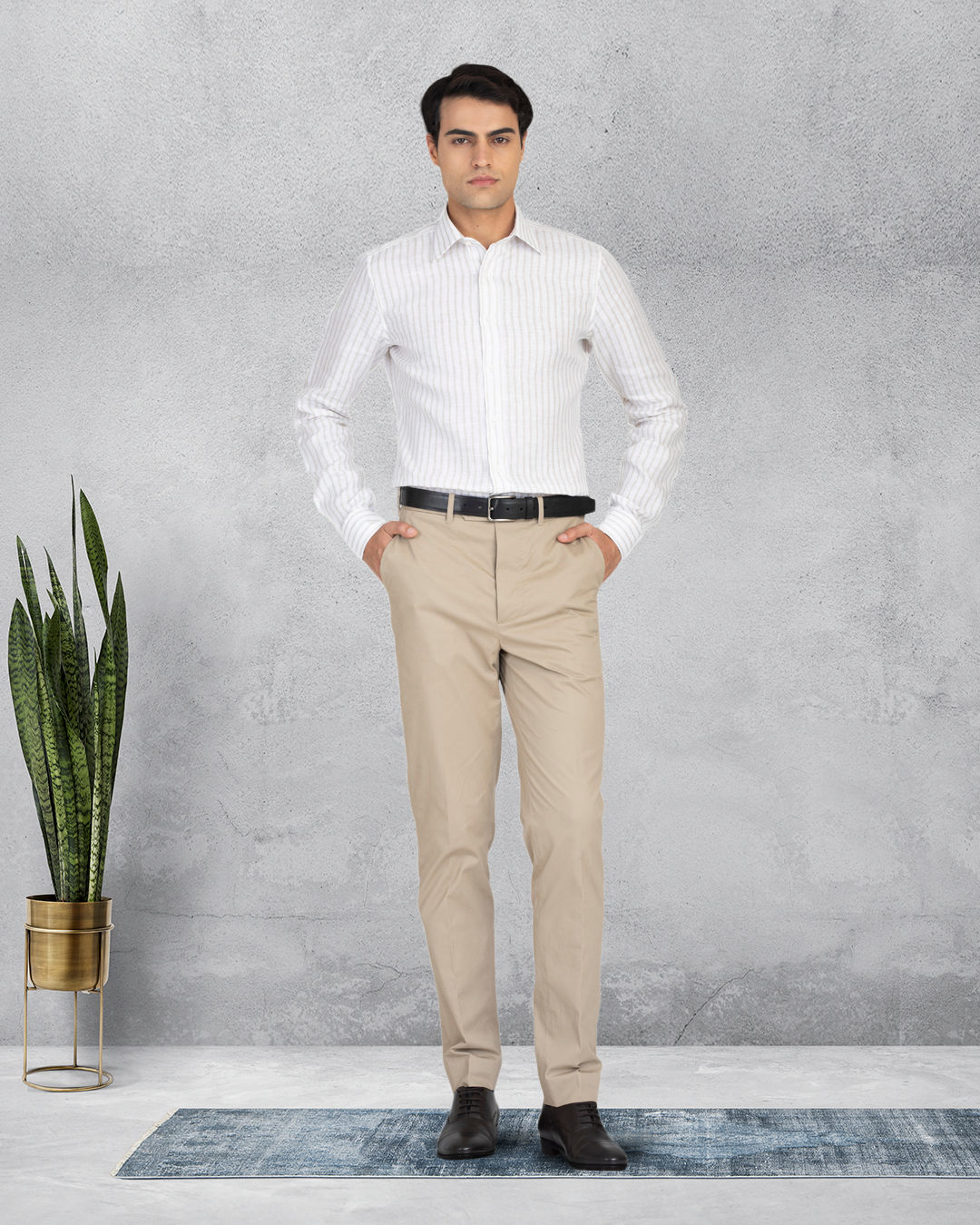 Britische Khaki-Kleiderhose von Genoa
