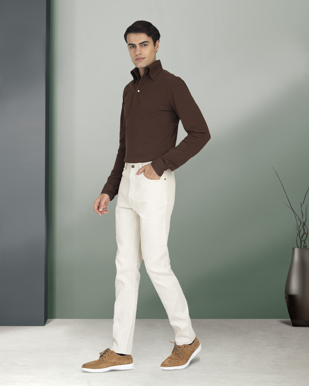 Braunes Piqué-Polo-T-Shirt