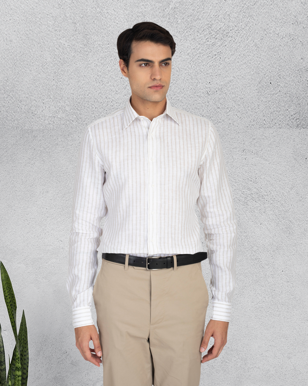 Britische Khaki-Kleiderhose von Genoa