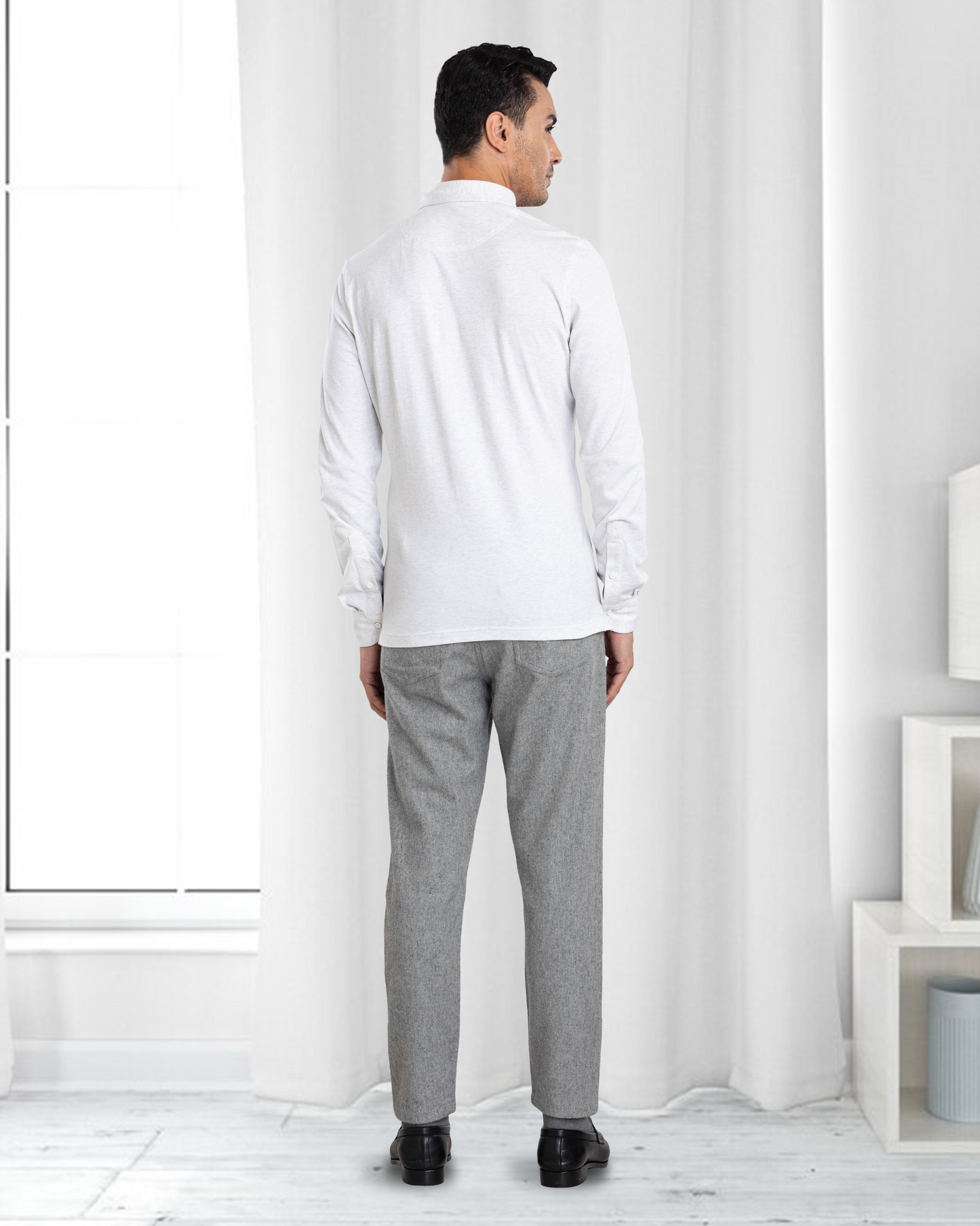 Graue Wolljeans