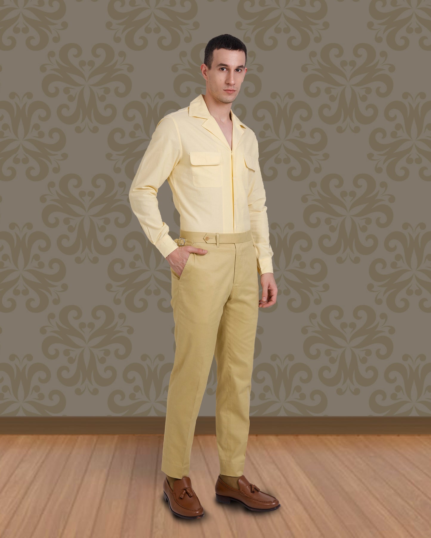 Anzughose aus weichem Twill in sanftem Senfgelb