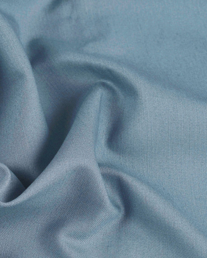 Coton : Chino en sergé bleu pigeon