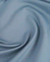 Coton : Chino en sergé bleu pigeon