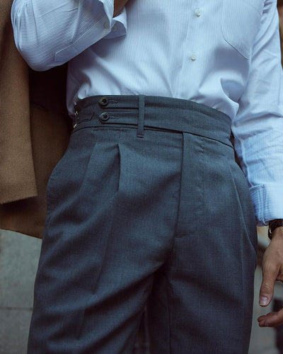 Dugdale New Fine Worsted – Graue High Rise-Hose mit Doppellasche