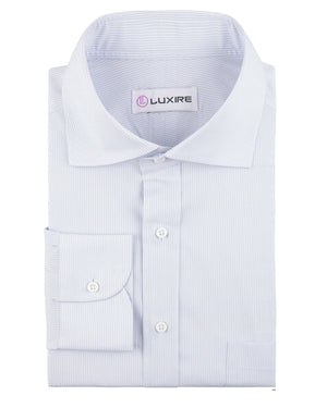 Luftige blaue Kleiderstreifen