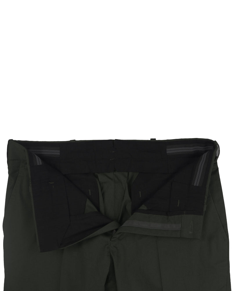 Olivgrüne Sommer-Chino aus feinem Twill