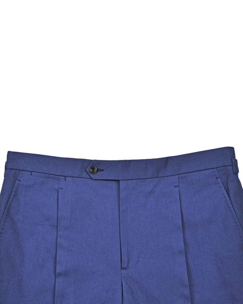 Chino en sergé violet clair