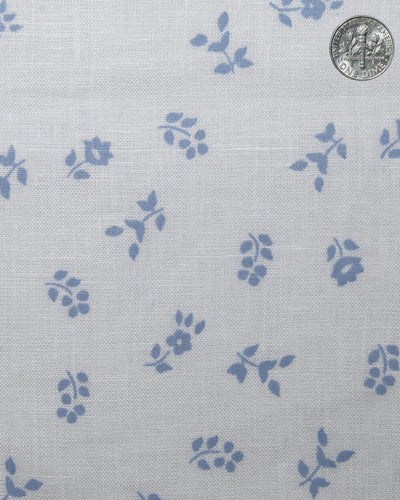 Col cubain PRÉRÉGLÉ en lin : Feuilles imprimées bleu pâle sur fond blanc