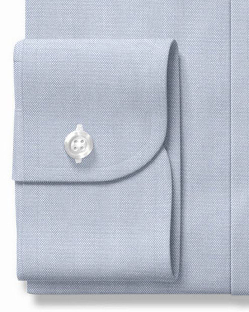 Mildblauer Oxford-Klassiker