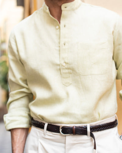 Chemise d'été en lin flammé vert olive clair