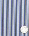 Rayures alternées blanches, bleues et noires au crayon sur fond blanc