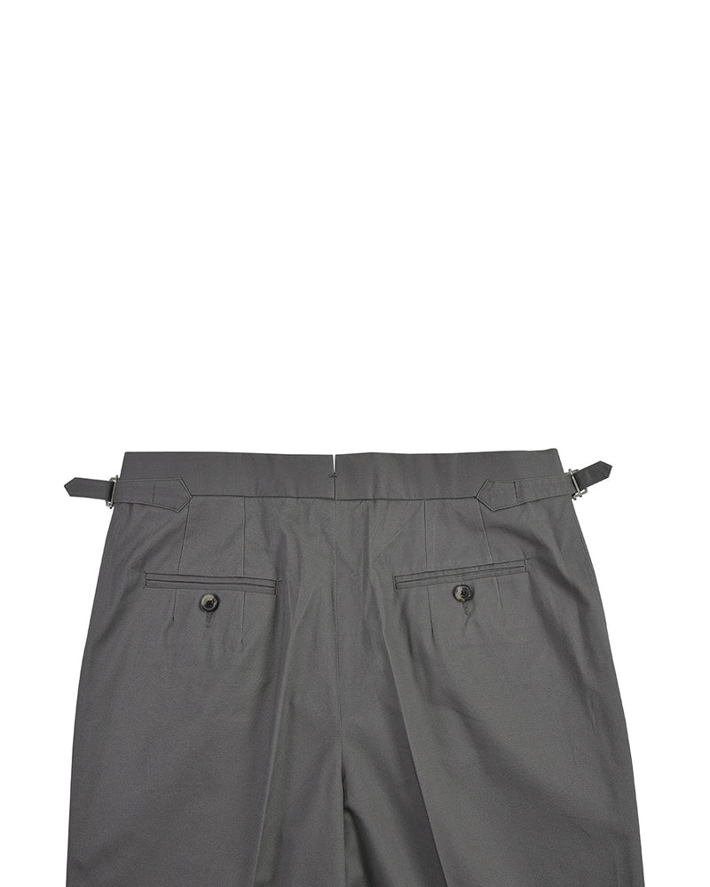 Pantalon habillé en sergé de coton gris cendré