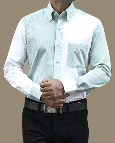 Grün-weißes Fun-Shirt aus Baumwolle