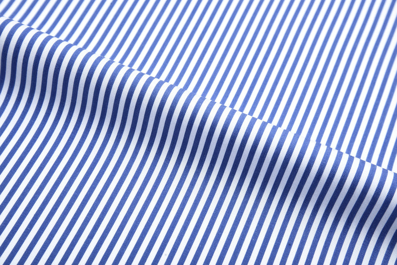 Kornblumen-blaue weiße Süßigkeits-Streifen