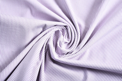 Robe rose lavande à rayures en seersucker
