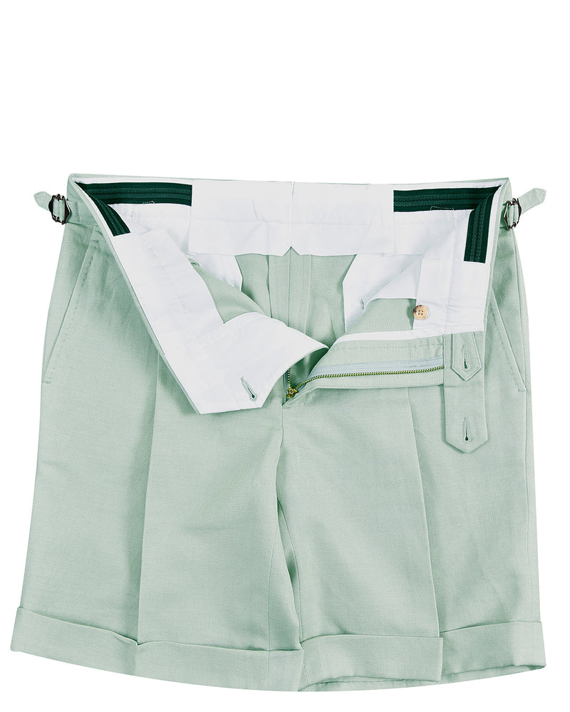 Short en toile de coton et lin vert pâle