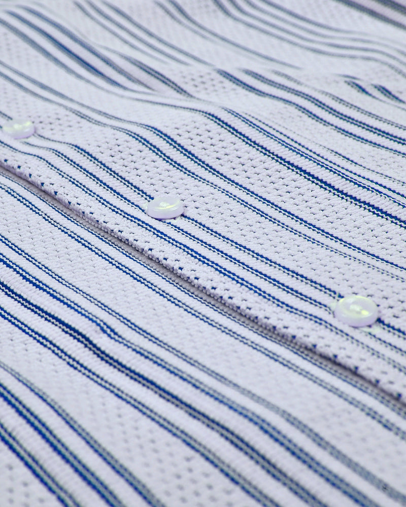 Summer Camp Collar Casual Shirt in White and Blue Stripes