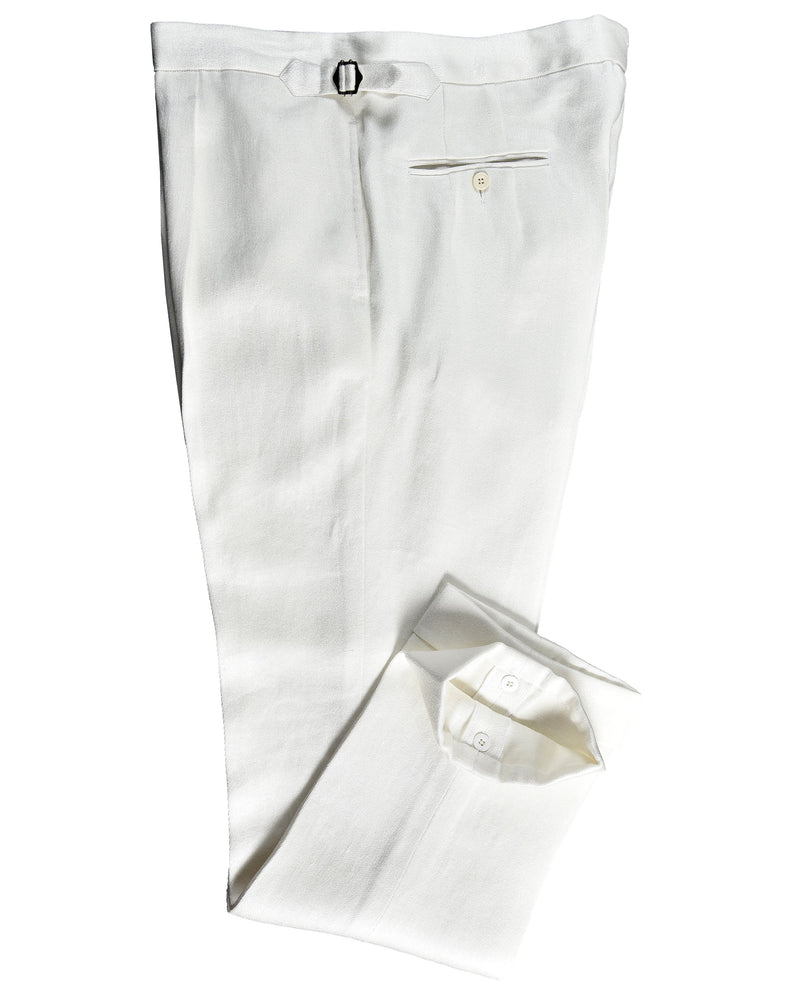 Hose aus cremefarbenem Leinensatin