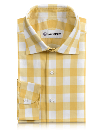 Carreaux jaune doré sur fond blanc
