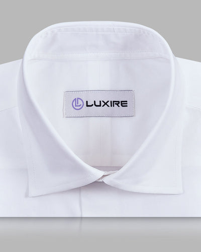 Weißer lässiger Chambray