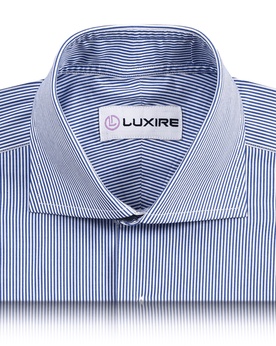 Blaues Hemd mit Dobby-Streifen