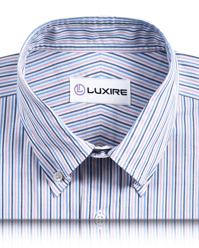 Rosa-weiß-blaues Hemd mit abwechselnden Streifen