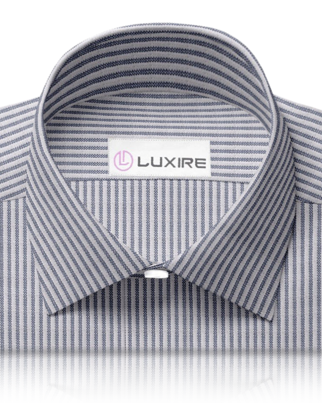 Blau-weiß gestreiftes Leinen