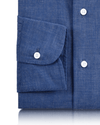 Blaues End-on-End-Hemd