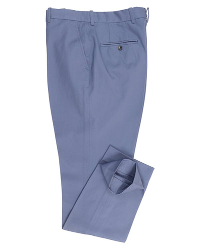 Chino en sergé bleu livide