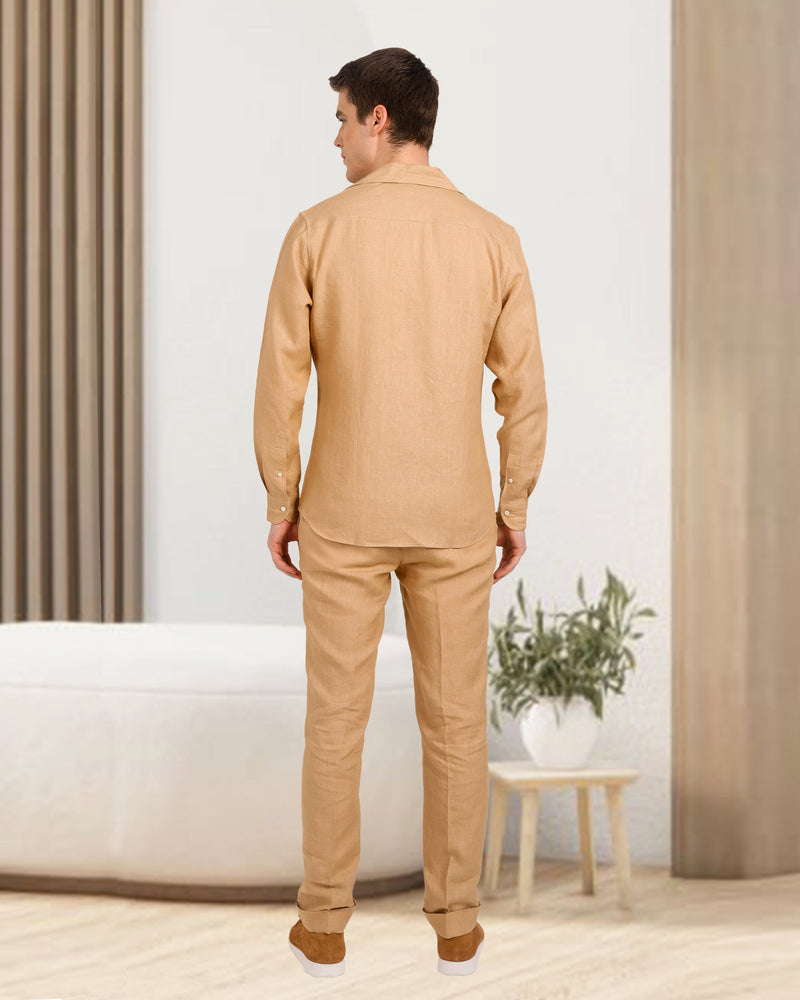 Goldene Leinenhose