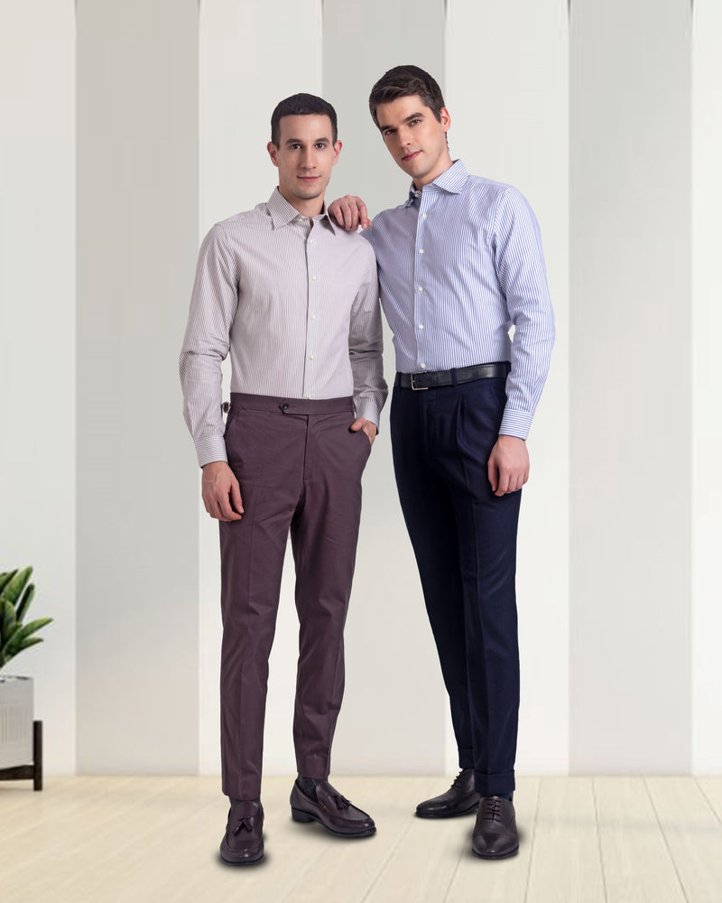 Marineblaues Hemd mit bengalischen Streifen