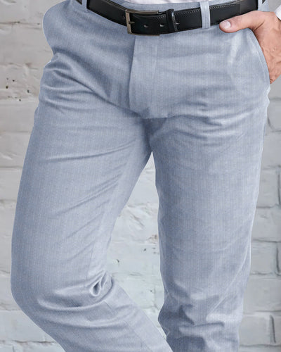 Loro Piana : Chevrons bleu foncé