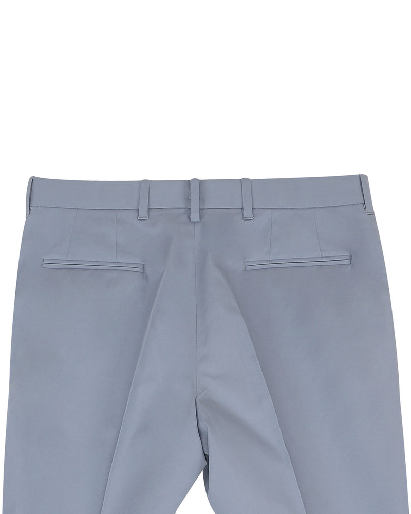 Pantalon en sergé stretch bleu-gris clair