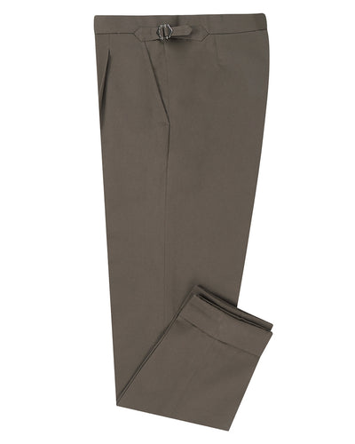 Chino aus umbrafarbenem Twill