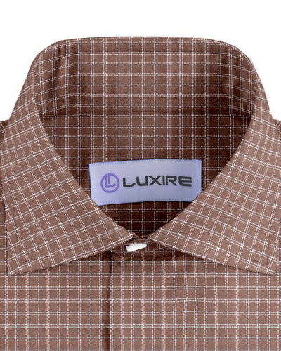 Weiße Diagrammkontrollen auf Braun