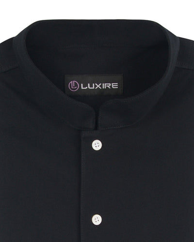 Metallschwarzes Polo-T-Shirt