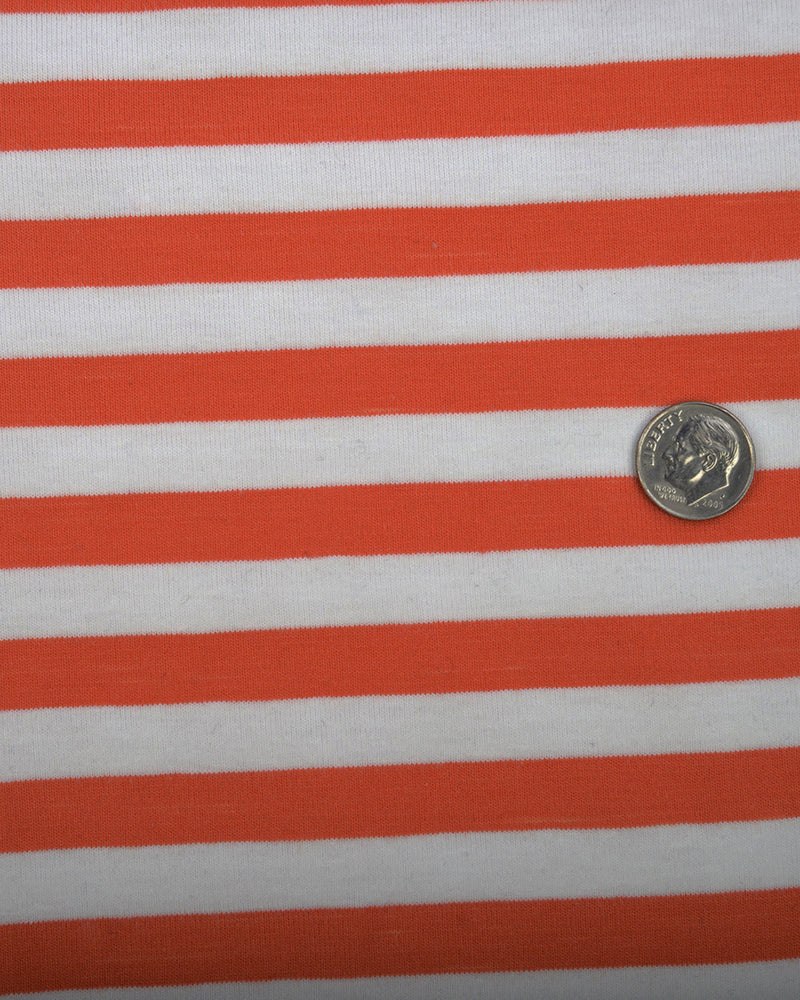 T-Shirt mit orange-weißen Streifen