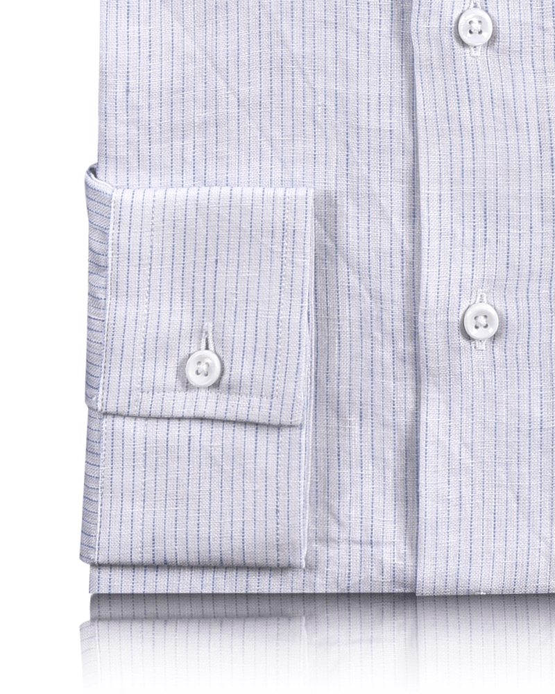 Chemise en lin à fines rayures bleues et blanches