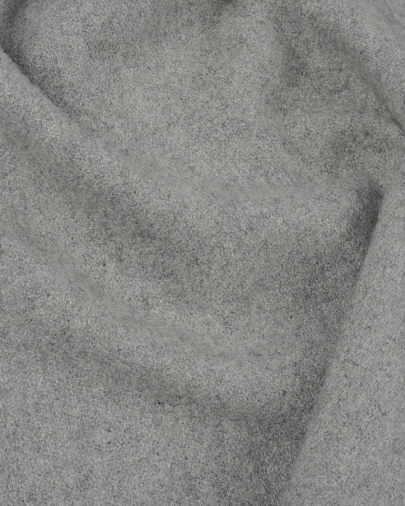 Gesteppte Westen aus grauem Wollflanell