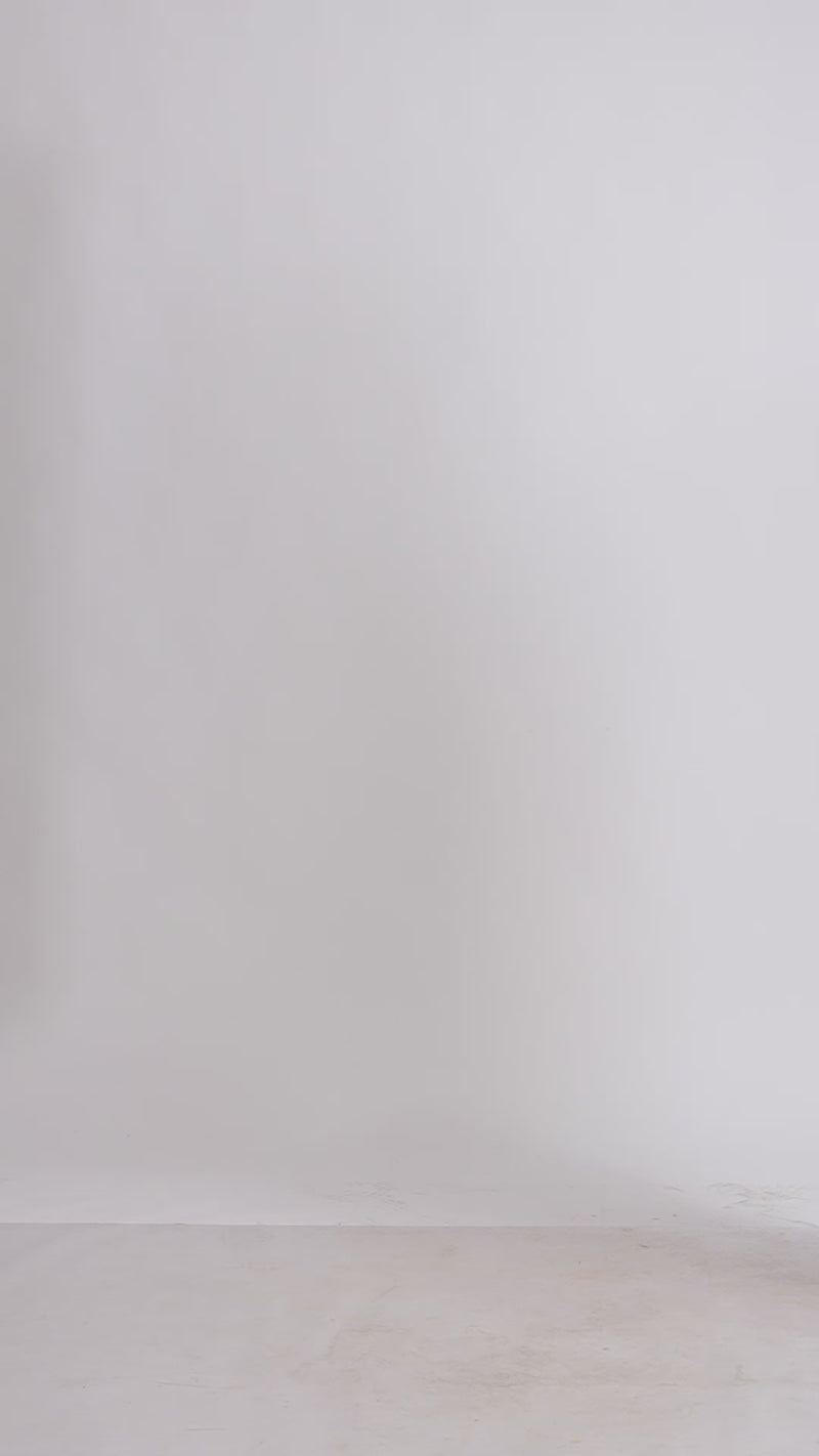 Braun-blaues Hemd mit Mini-Alphabet-Print