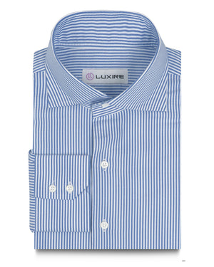 Blaue weiße Kleiderstreifen