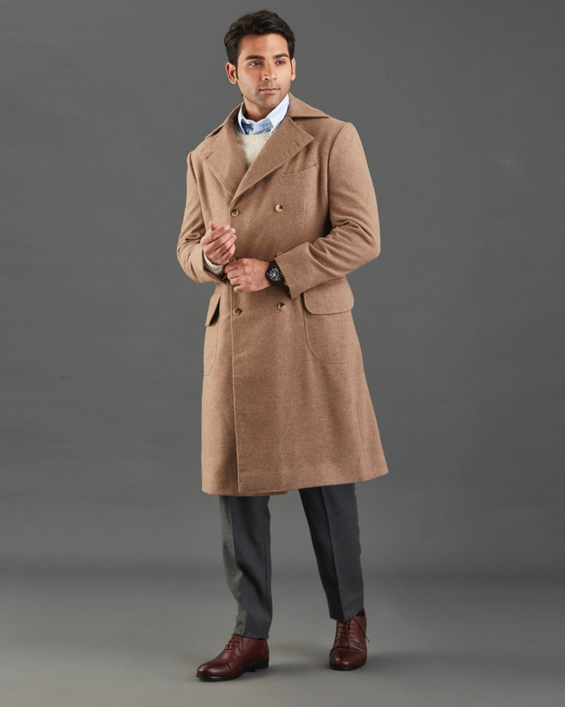 Drago 5 % Kaschmir 95 % Wolle: Rehfarbener Flanell-Übermantel
