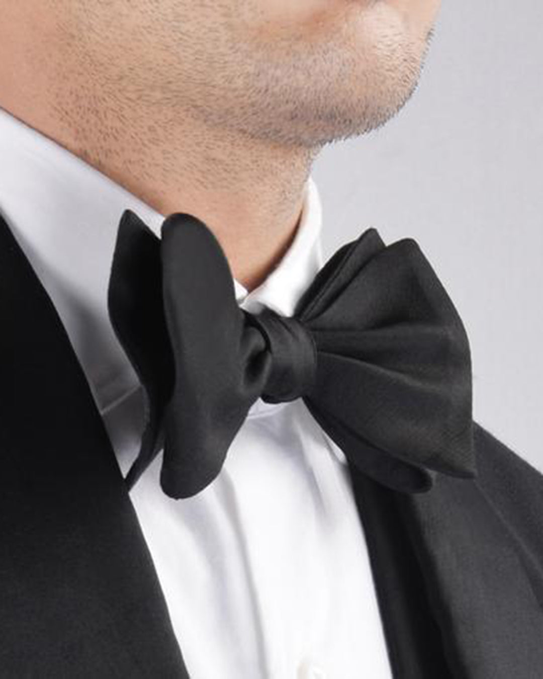 Luxire Tuxedo Bow-Tie